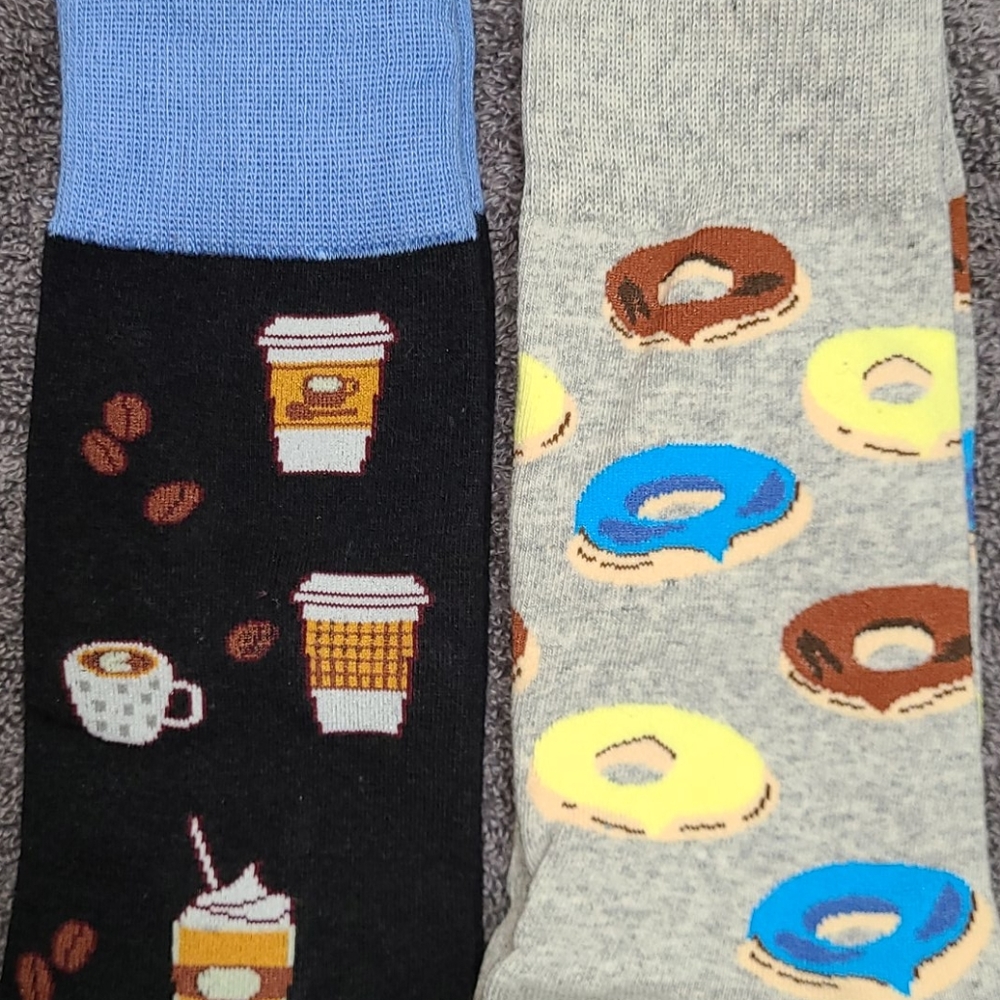 Coffee and donuts! Lot of 2 pairs of men's socks - Picture 4 of 16